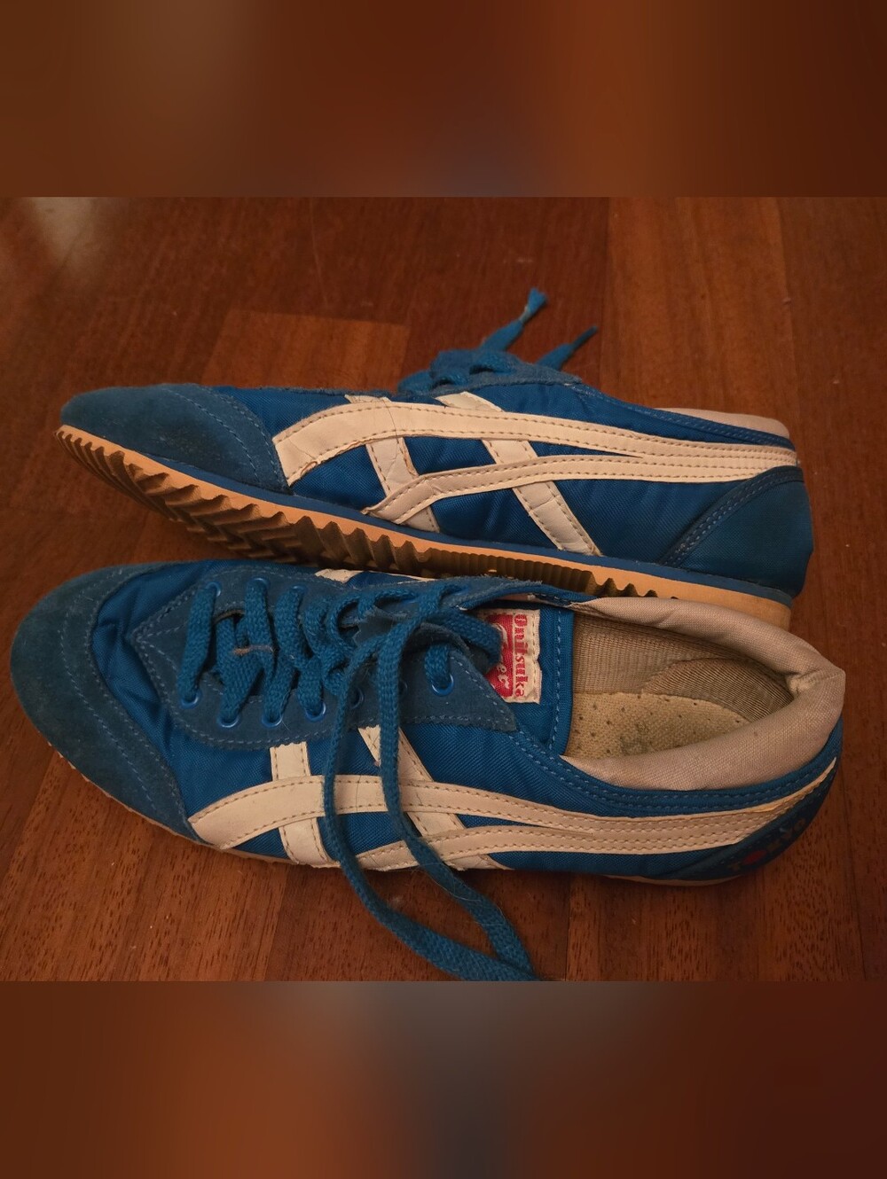 Onitsuka Tiger by Asics Blue with White Stripes Women’s Sneakers Sz 6.5